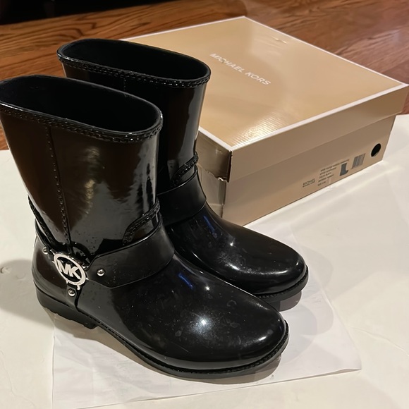 MICHAEL Michael Kors Shoes - Michael Kors Rain boot